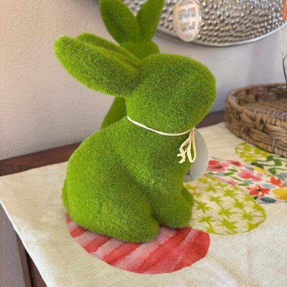 NEW Set of‎ 2 Green flocked topiary Easter bunnies. - Picture 2 of 6